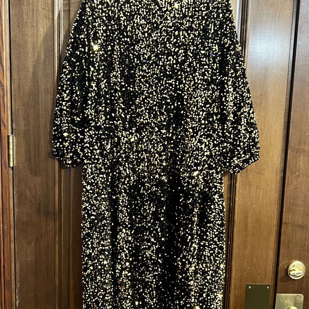 Jennifer Grace Black and Gold Cocoon Jacket - Picture 3 of 4